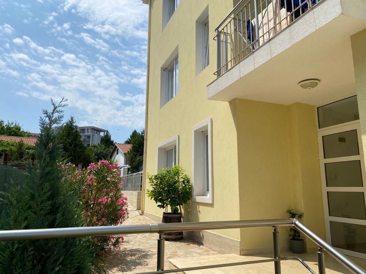 Byala Friendy Sea Apartaments Exterior foto